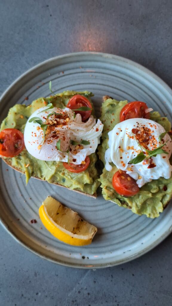 treehouse hotel avacado toast