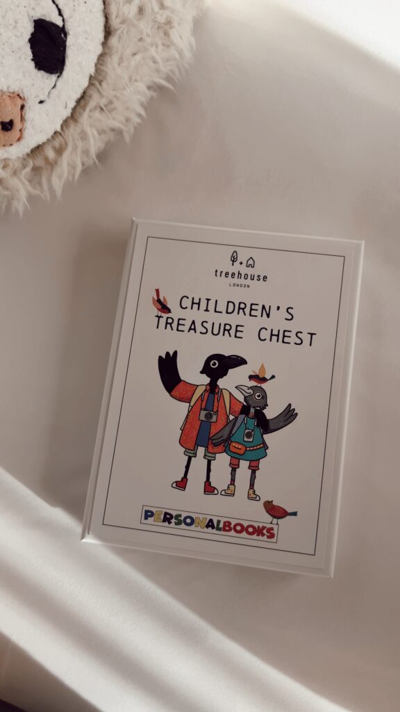 childrens treasure chest treehouse 