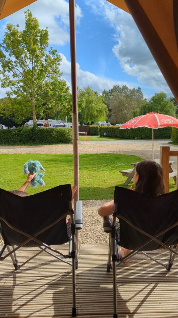 camping and caravanning club Ready Camp Devizes
