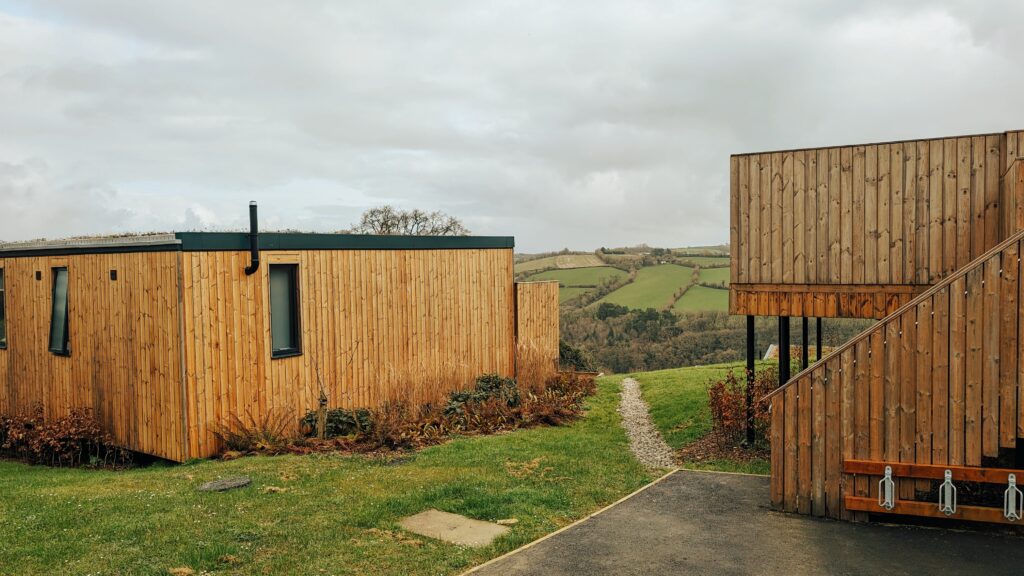 lodges with hot tub