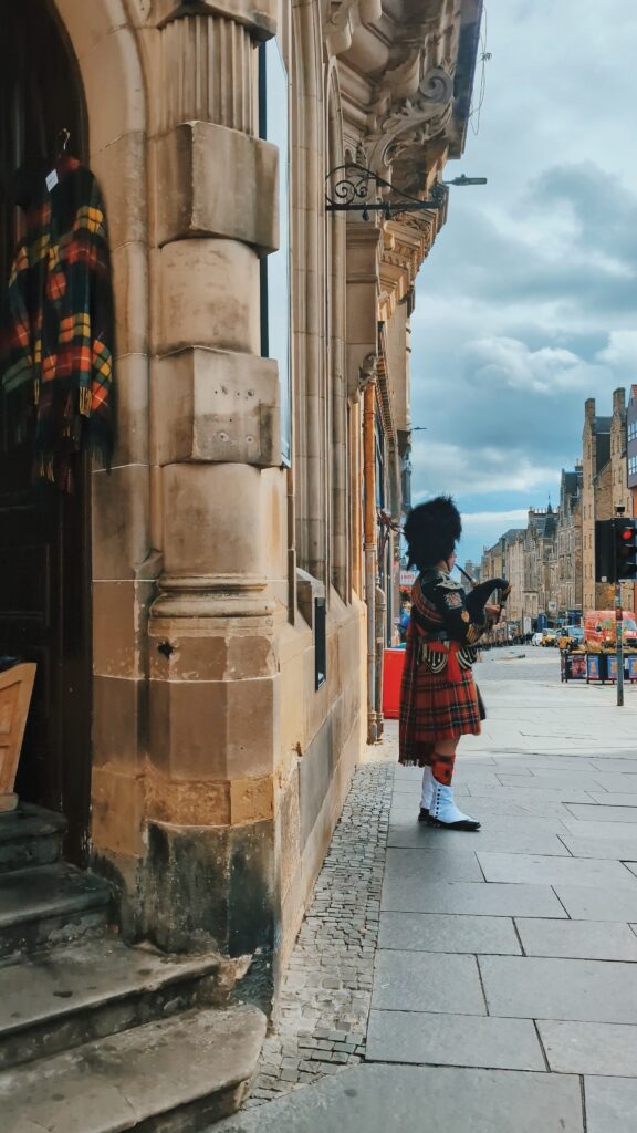 bagpipes in Edinburgh