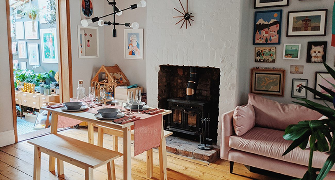 Habitat table in Mid-century modern dining room